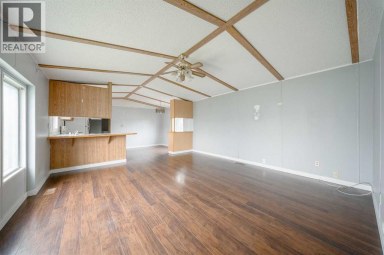 107 Heritage Drive Okotoks Alberta photo 2
