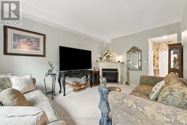 990 GLENBOURNE DRIVE, Oshawa (Pinecrest), Ontario, L1K2P9