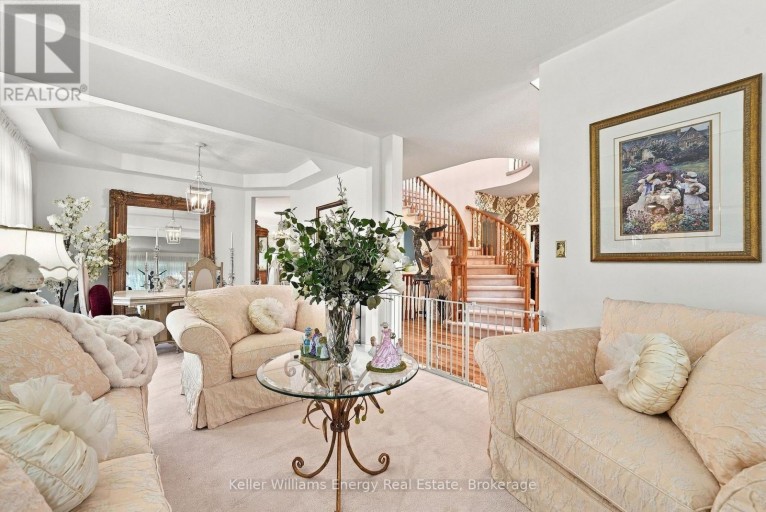 990 GLENBOURNE DRIVE, Oshawa (Pinecrest), Ontario, L1K2P9