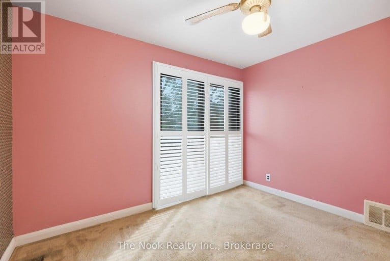 289 HIGHLAND AVENUE, Oshawa (Central), Ontario, L1H6B1