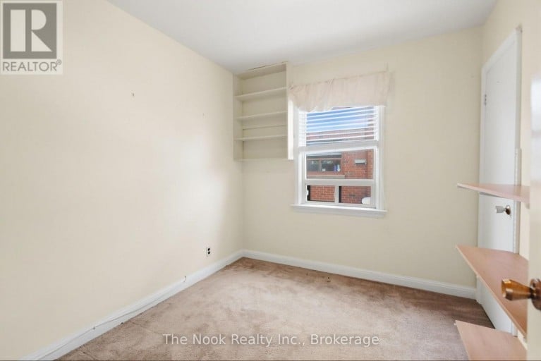 289 HIGHLAND AVENUE, Oshawa (Central), Ontario, L1H6B1
