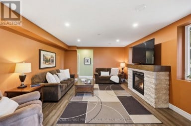 4 SANDSTONE COURT, Frontenac (Frontenac South) Ontario