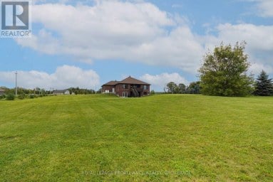 4 SANDSTONE COURT, Frontenac (Frontenac South) Ontario