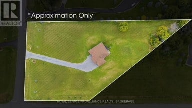 4 SANDSTONE COURT, Frontenac (Frontenac South) Ontario