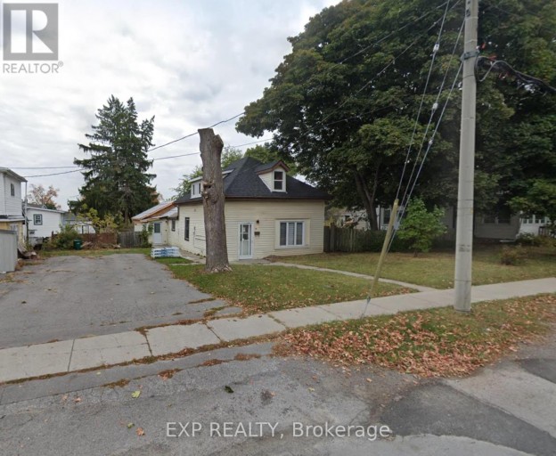 UNIT B - 81 ST CHARLES STREET, Belleville (Belleville Ward), Ontario, K8P2W5