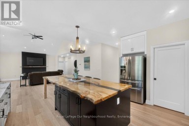 105 EDWINA DRIVE Trent Lakes Ontario photo 6