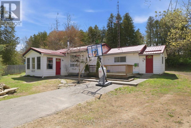 28 SOUTH BAYOU ROAD, Kawartha Lakes (Verulam), Ontario, K0M1N0