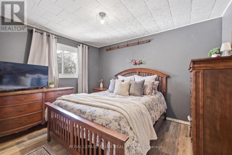 28 SOUTH BAYOU ROAD, Kawartha Lakes (Verulam), Ontario, K0M1N0