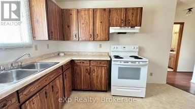 UNIT 1 - 91 HERMAN STREET Quinte West (Trenton Ward) Ontario photo 5