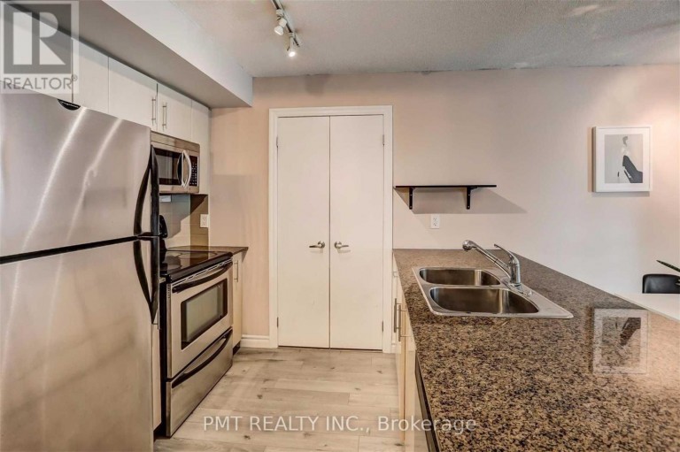 1105 - 12 YONGE STREET, Toronto (Waterfront Communities), Ontario, M5E1Z9