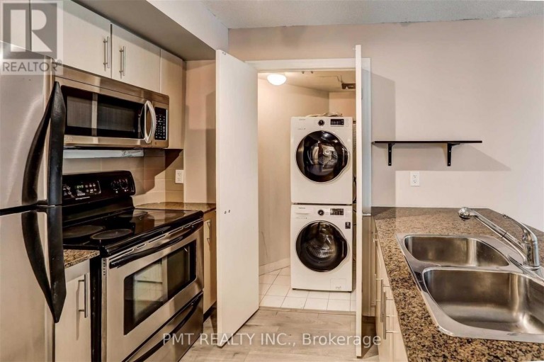 1105 - 12 YONGE STREET, Toronto (Waterfront Communities), Ontario, M5E1Z9