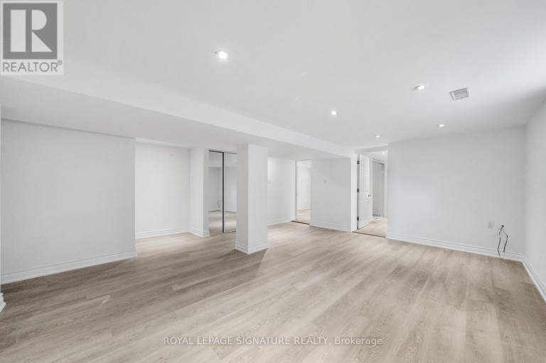 LOWER FLOOR - 17 PLEASANT AVENUE, Toronto (Newtonbrook West), Ontario, M2M1L8