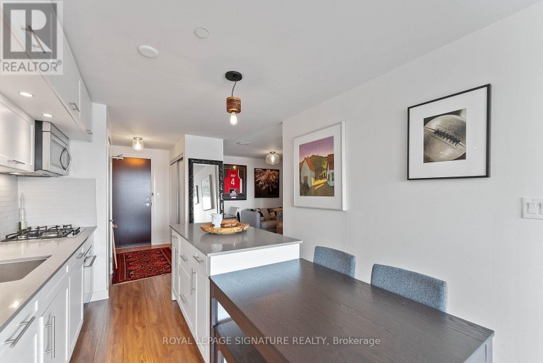 601 - 205 MANNING AVENUE, Toronto (Trinity-Bellwoods), Ontario, M6J0E2
