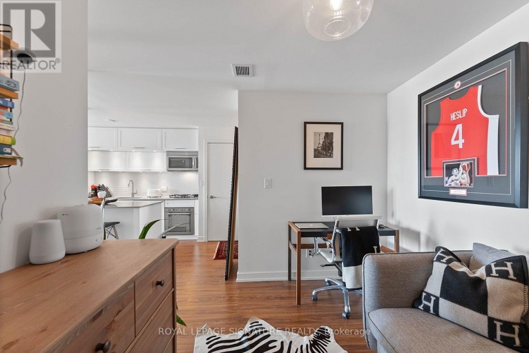 601 - 205 MANNING AVENUE, Toronto (Trinity-Bellwoods), Ontario, M6J0E2