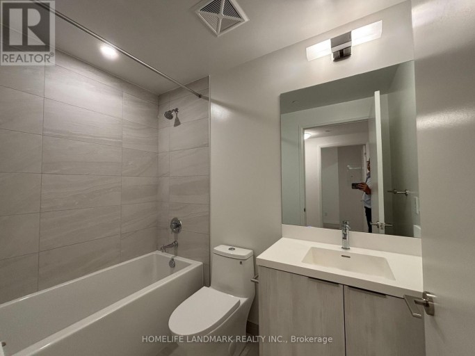 620 - 400 KING STREET W, Toronto (Waterfront Communities), Ontario, M5V0X8