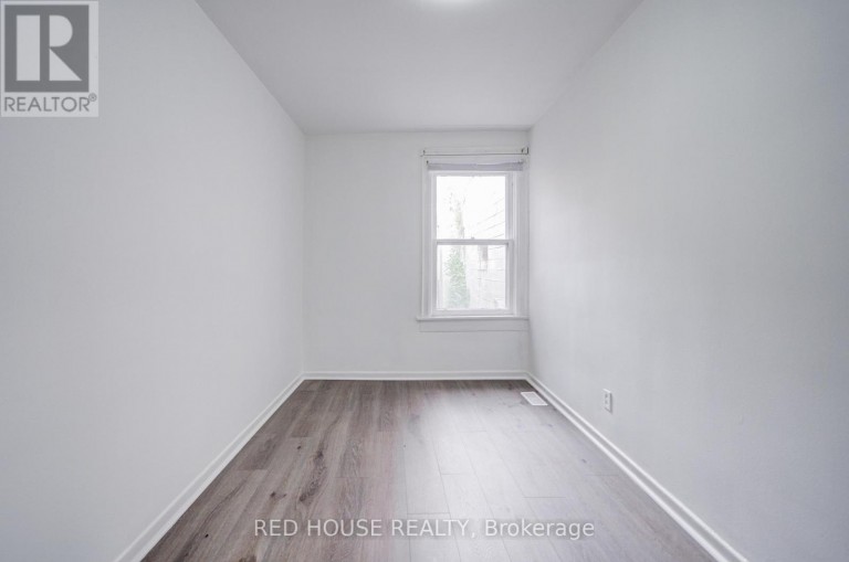 782 DUNDAS STREET W, Toronto (Trinity-Bellwoods), Ontario, M6J1V1