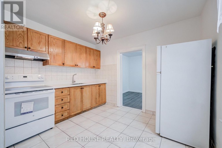 782 DUNDAS STREET W, Toronto (Trinity-Bellwoods), Ontario, M6J1V1