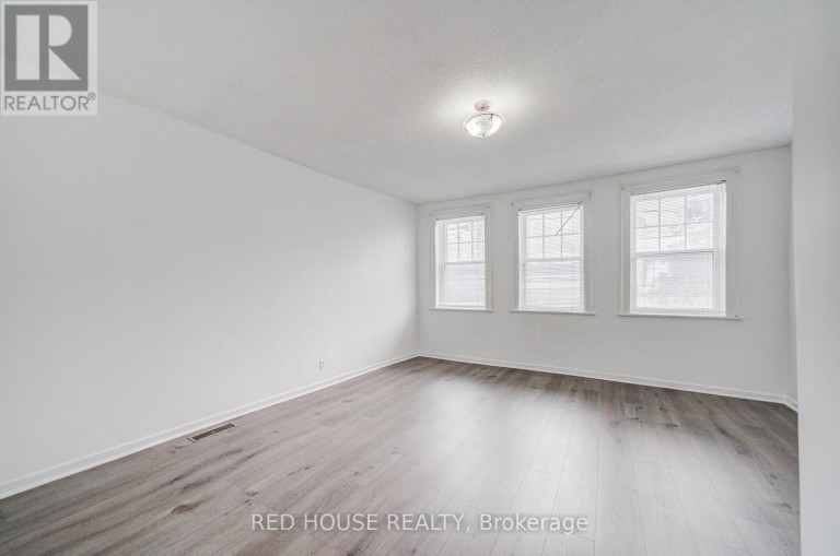 782 DUNDAS STREET W, Toronto (Trinity-Bellwoods), Ontario, M6J1V1