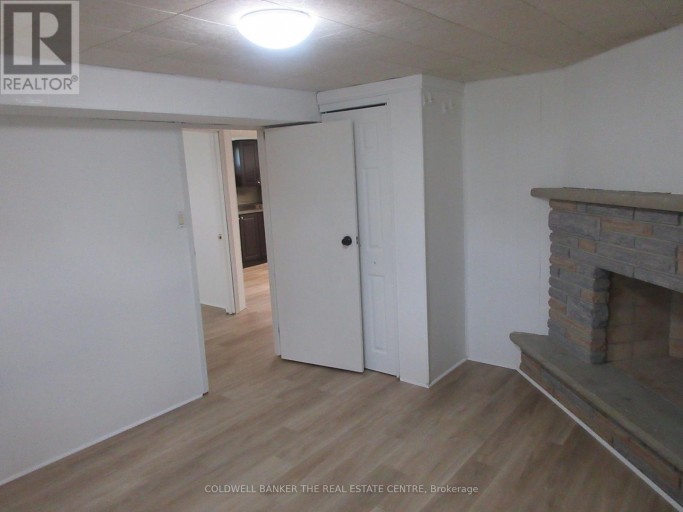 72 NAVAHO DRIVE, Toronto (Pleasant View), Ontario, M2H2X3