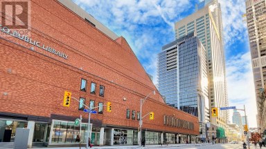 2112 - 11 YORKVILLE AVENUE Toronto (Annex) Ontario photo 18
