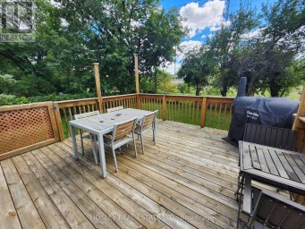 MAIN - 37 SUMMERSIDE CRESCENT Toronto (Hillcrest Village) Ontario photo 14