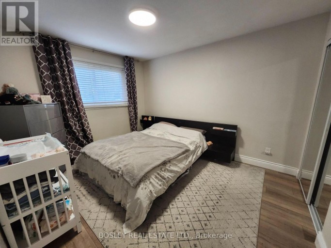 MAIN - 37 SUMMERSIDE CRESCENT, Toronto (Hillcrest Village), Ontario, M2H1W9