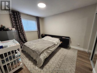 MAIN - 37 SUMMERSIDE CRESCENT Toronto (Hillcrest Village) Ontario photo 6