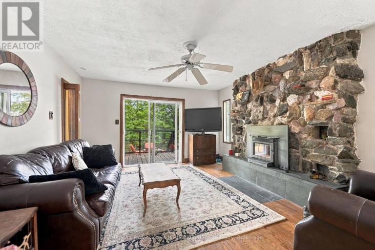 1247 ENGLISH CIRCLE, Highlands East (Glamorgan), Ontario, K0M1R0