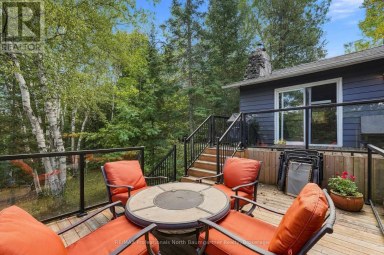 1247 ENGLISH CIRCLE Highlands East (Glamorgan) Ontario photo 20
