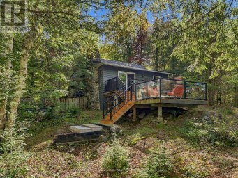 1247 ENGLISH CIRCLE Highlands East (Glamorgan) Ontario photo 21