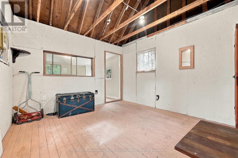 1247 ENGLISH CIRCLE, Highlands East (Glamorgan), Ontario, K0M1R0