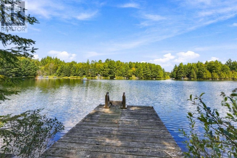 1247 ENGLISH CIRCLE, Highlands East (Glamorgan), Ontario, K0M1R0