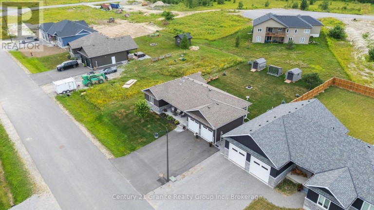 39 WINDOVER DRIVE, Minden Hills (Lutterworth), Ontario, K0M2K0
