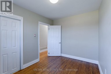 MAIN - 118 DORCOT AVENUE Toronto (Bendale) Ontario photo 13