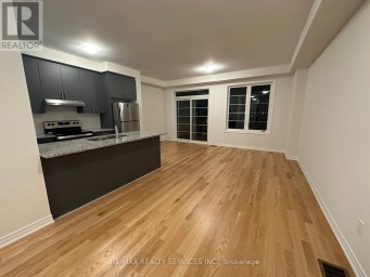 91 AIR DANCER CRESCENT Oshawa (Windfields) Ontario photo 2