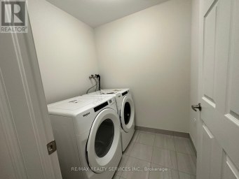 91 AIR DANCER CRESCENT Oshawa (Windfields) Ontario photo 23