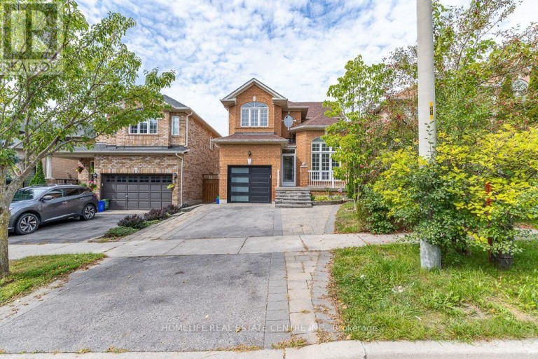 65 BATT CRESCENT, Ajax (Northwest Ajax), Ontario, L1T4L8