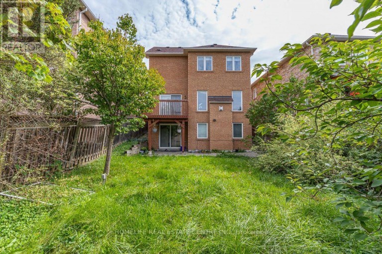65 BATT CRESCENT, Ajax (Northwest Ajax), Ontario, L1T4L8