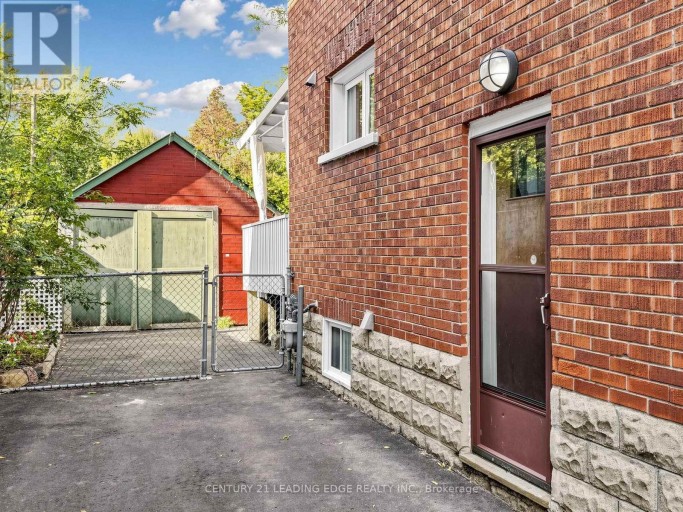 108 FREDERICK STREET, Oshawa (O'Neill), Ontario, L1G2B3