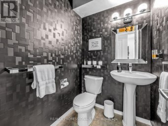 1025 MOORELANDS CRESCENT Pickering (Rosebank) Ontario photo 17