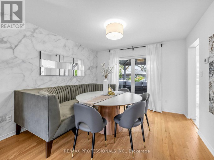 1025 MOORELANDS CRESCENT, Pickering (Rosebank), Ontario, L1W3K3