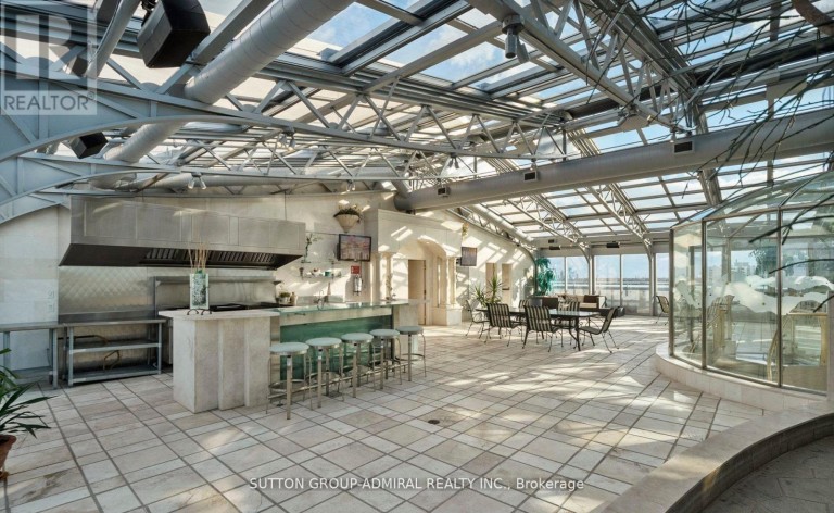 UPH - 1 CORDOBA DRIVE, Vaughan (Lakeview Estates), Ontario, L4J8S3