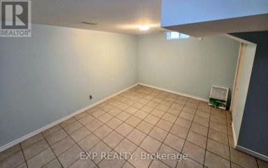 BASEMENT - 384 FLAGSTONE WAY Newmarket (Woodland Hill) Ontario photo 2
