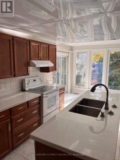 #MAIN - 380 TAREYTON ROAD, Richmond Hill (Mill Pond), Ontario, L4C3X7