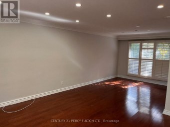 #MAIN - 380 TAREYTON ROAD Richmond Hill (Mill Pond) Ontario photo 4