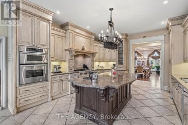 16 DEW DROP COURT Vaughan Ontario photo 14