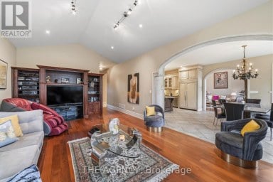 16 DEW DROP COURT Vaughan Ontario photo 16