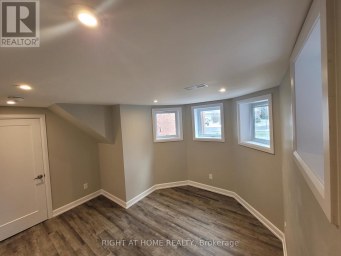 LOWER - 205 CARDINAL STREET Barrie (Cundles East) Ontario photo 11