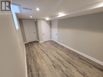 LOWER - 205 CARDINAL STREET Barrie (Cundles East) Ontario photo 12
