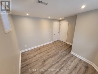 LOWER - 205 CARDINAL STREET Barrie (Cundles East) Ontario photo 13